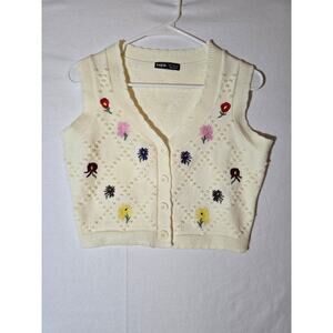 Shein Floral Sweater Vest - Size Small - New!